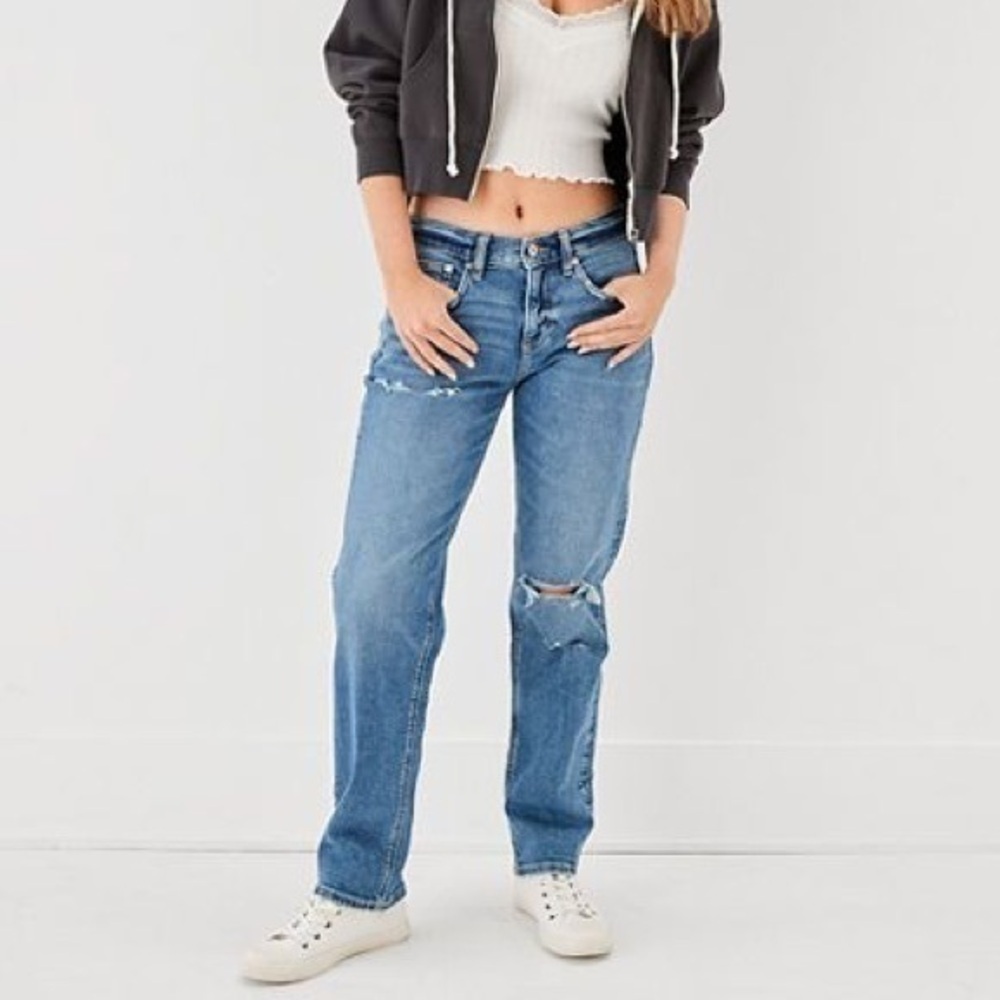 American Eagle 90s Low Rise Straight Leg Baggy Jean Distressed Women's Size 8